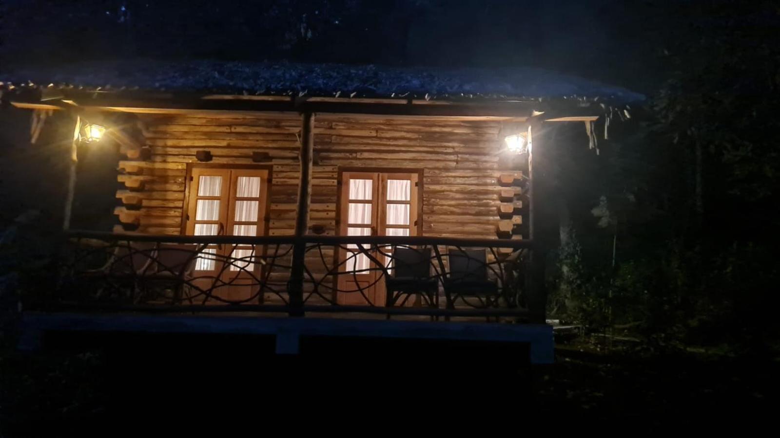 Aya Natural Udumbanshola Luaran gambar