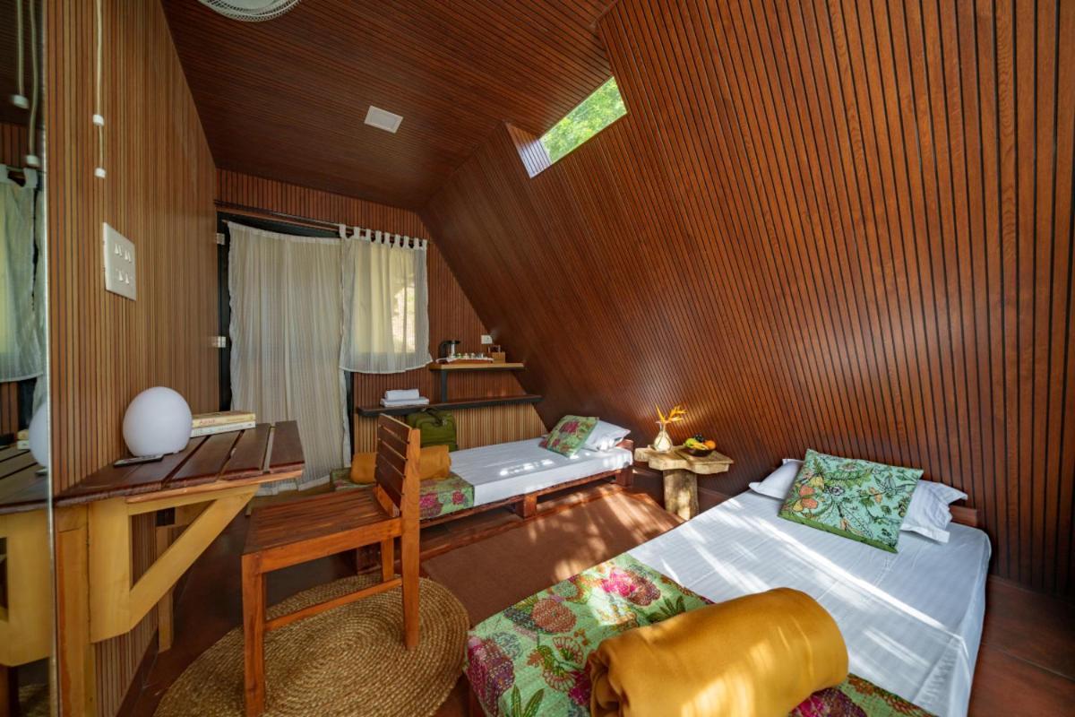 Aya Natural Udumbanshola Luaran gambar